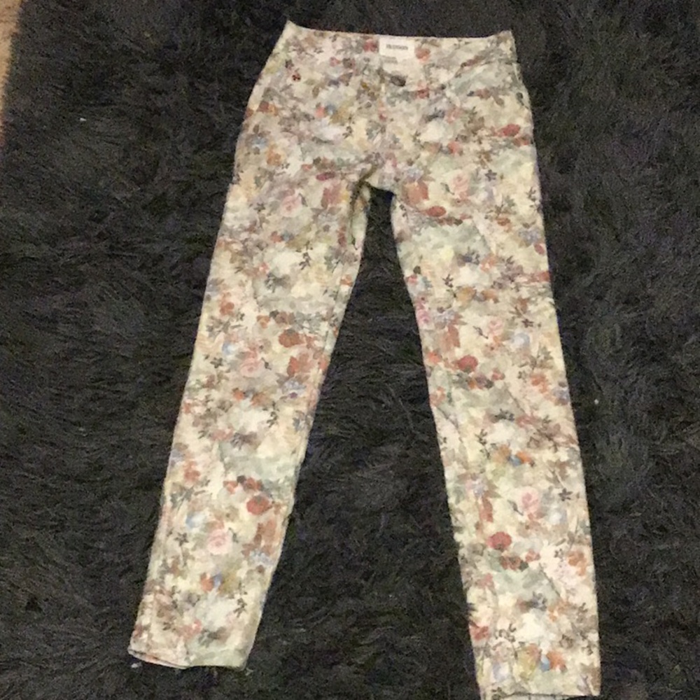 Little girls size 7 Hudson jeans